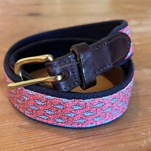 Vineyard Vines shark belt